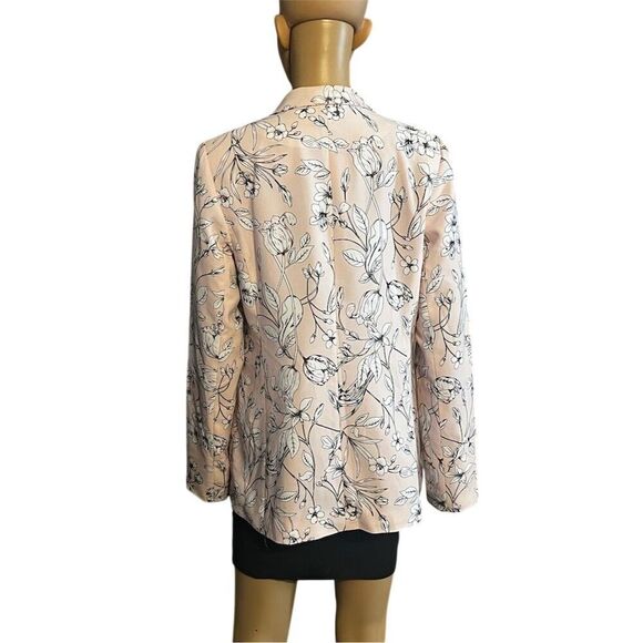 Roz & Ali Women's Floral Blazer Jacket Pink Size 8 NWOT Tailored Fit - Picture 3 of 5